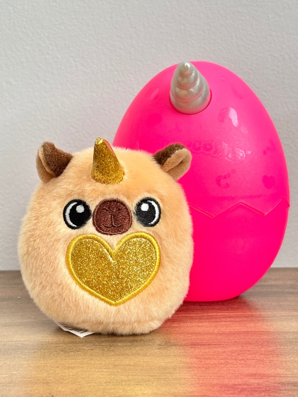 Zuru Rainbocorns Eggzania Baby Mania Capybara Plush Pink Egg Stuffed Animal Toy